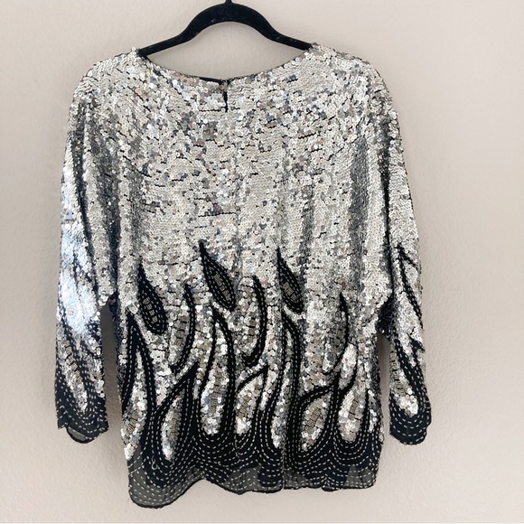 GORGEOUS VINTAGE SEQUIN TOP - Picture 10 of 10